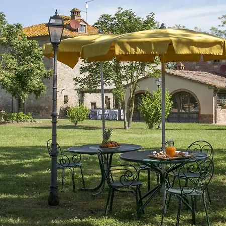 Le Caselle 26, Emma Villa *