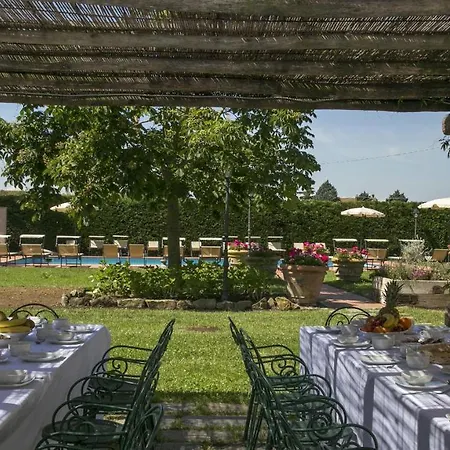 Villa Le Caselle 26, Emma