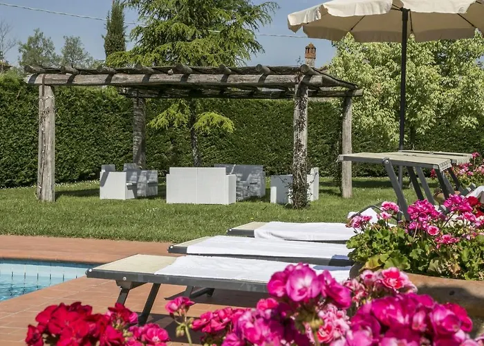 Villa Le Caselle 26, Emma Cortona