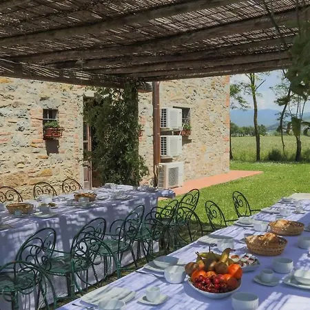 Le Caselle 26, Emma *