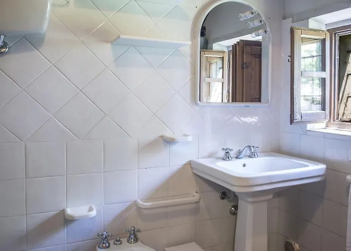 Le Caselle 26, Emma *